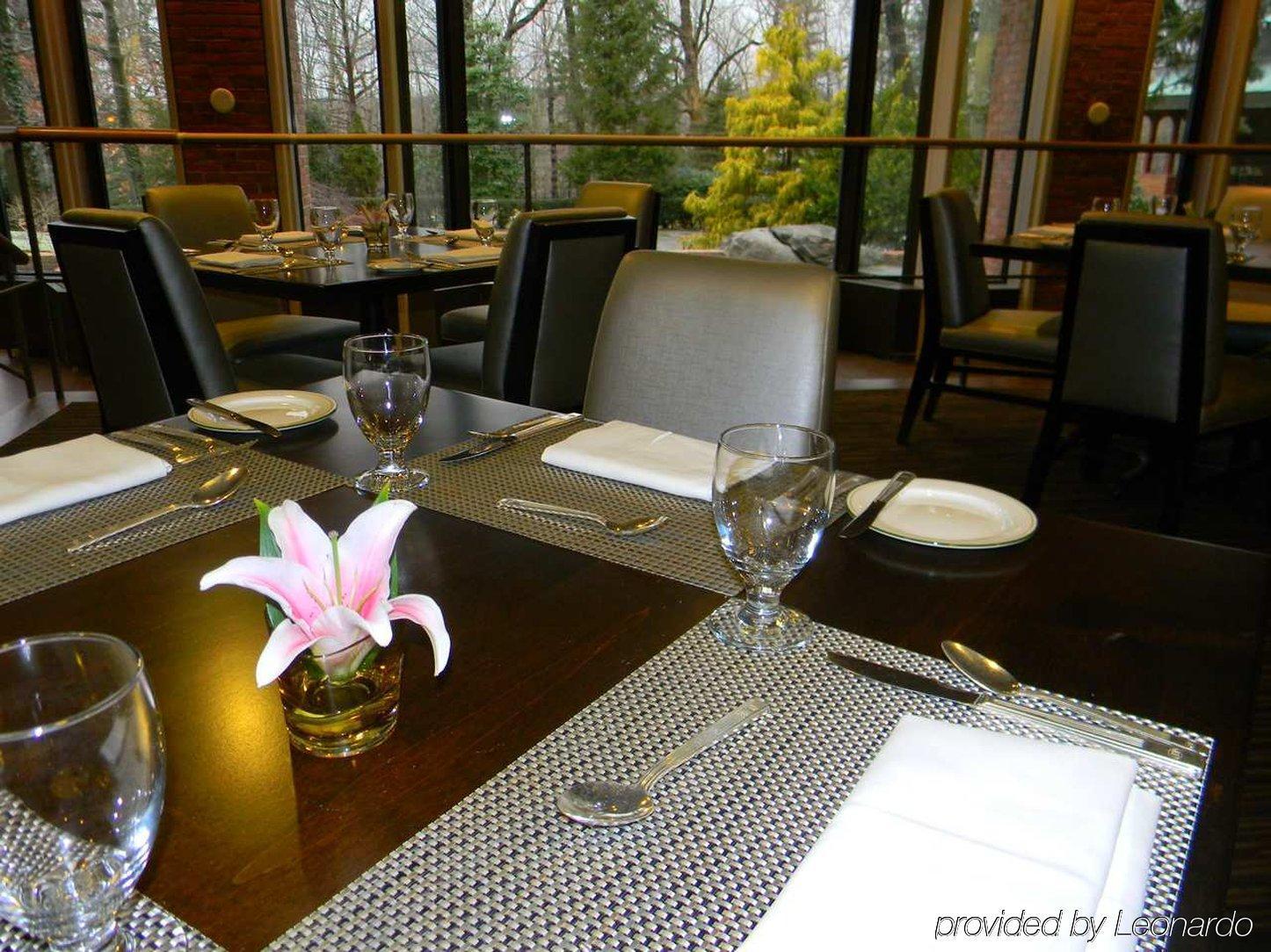 Hilton Westchester Rye Brook Restaurant photo