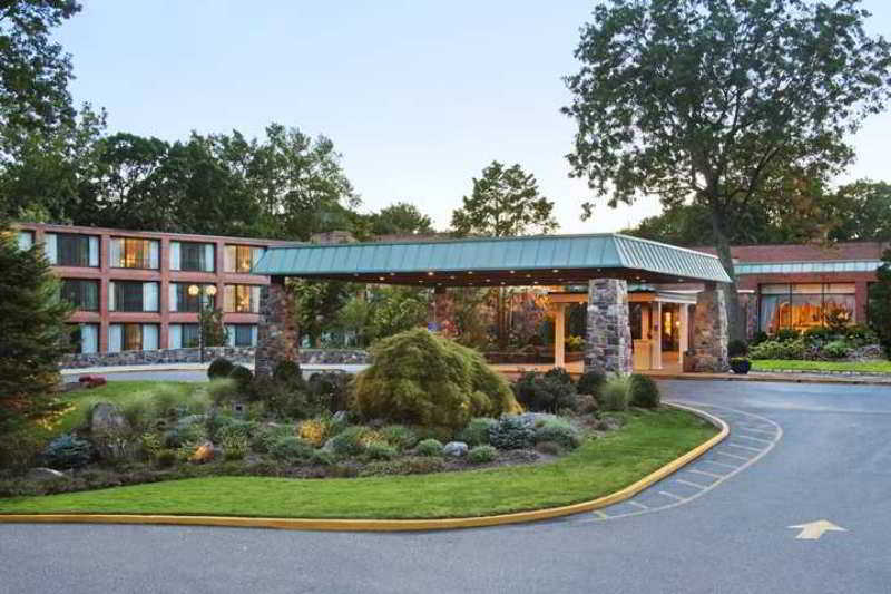 Hilton Westchester Rye Brook Exterior photo
