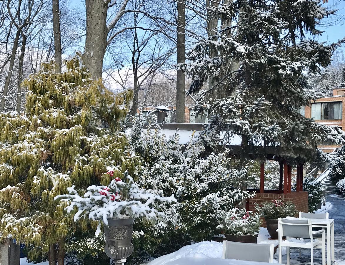 Hilton Westchester Rye Brook Exterior photo