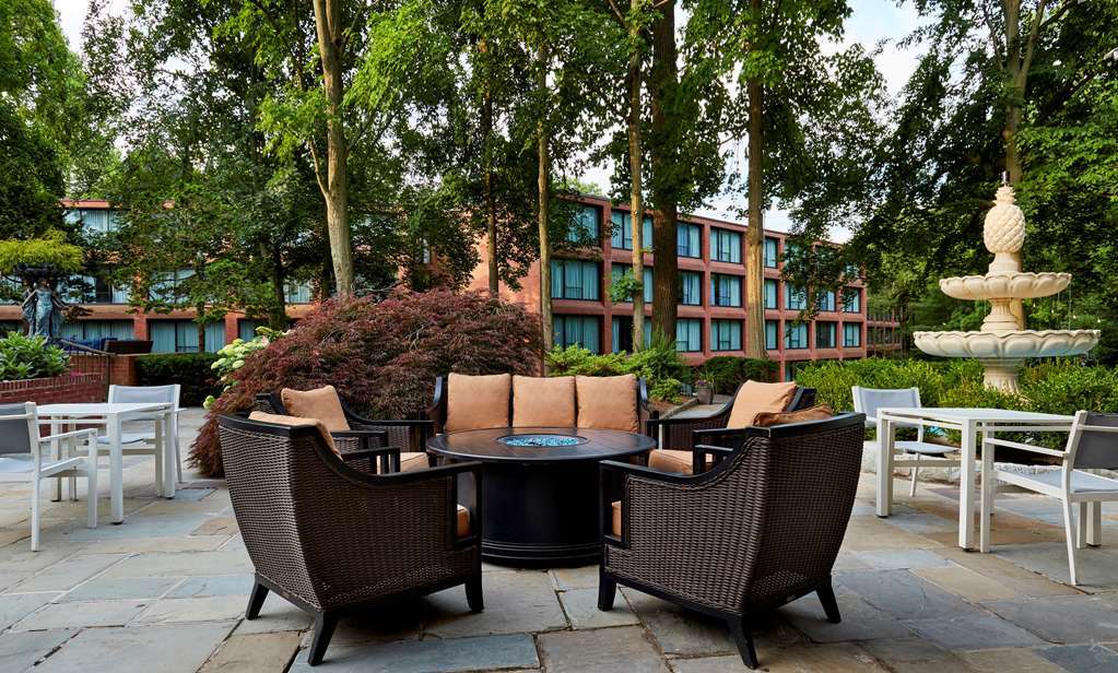 Hilton Westchester Rye Brook Exterior photo