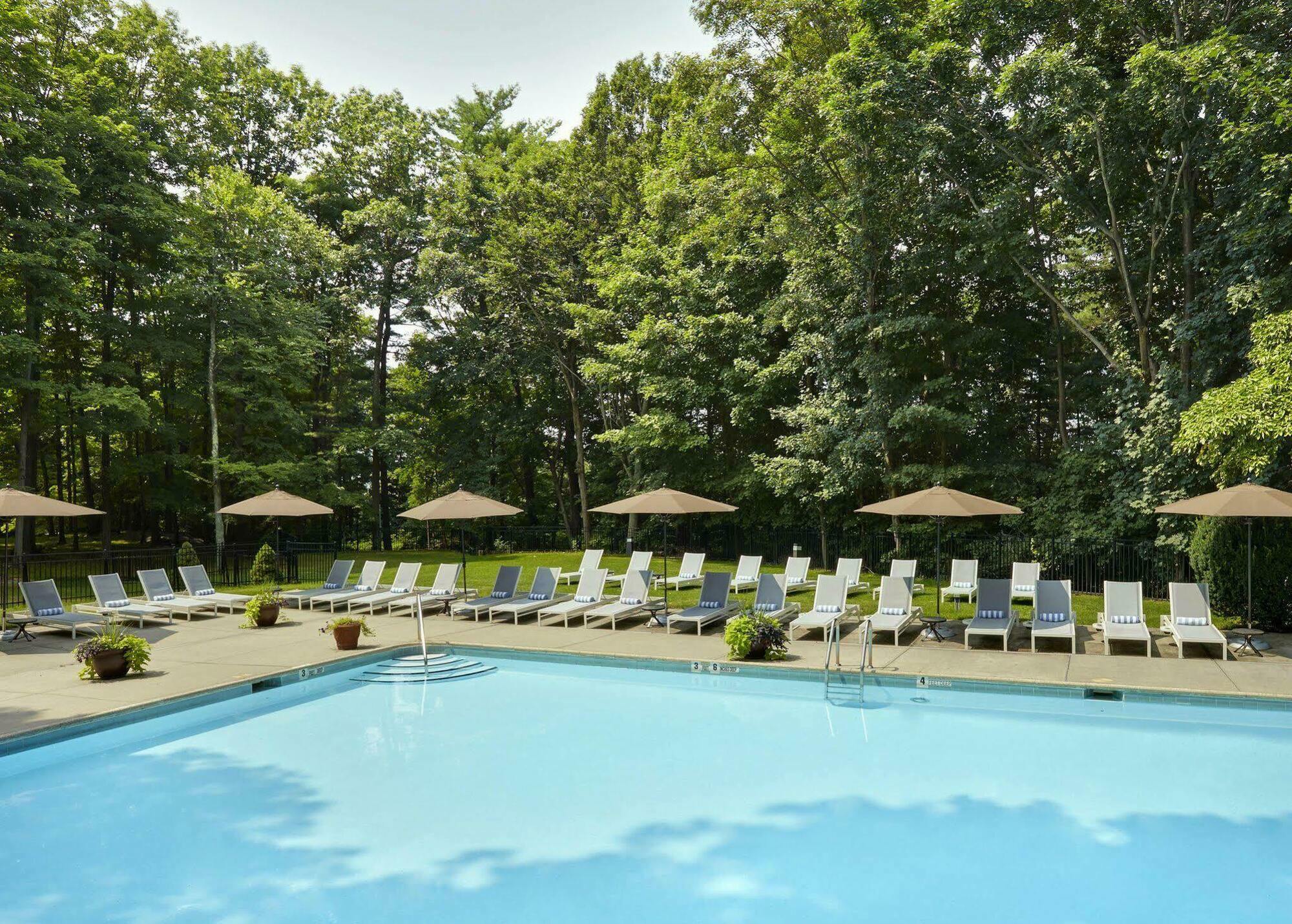 Hilton Westchester Rye Brook Exterior photo