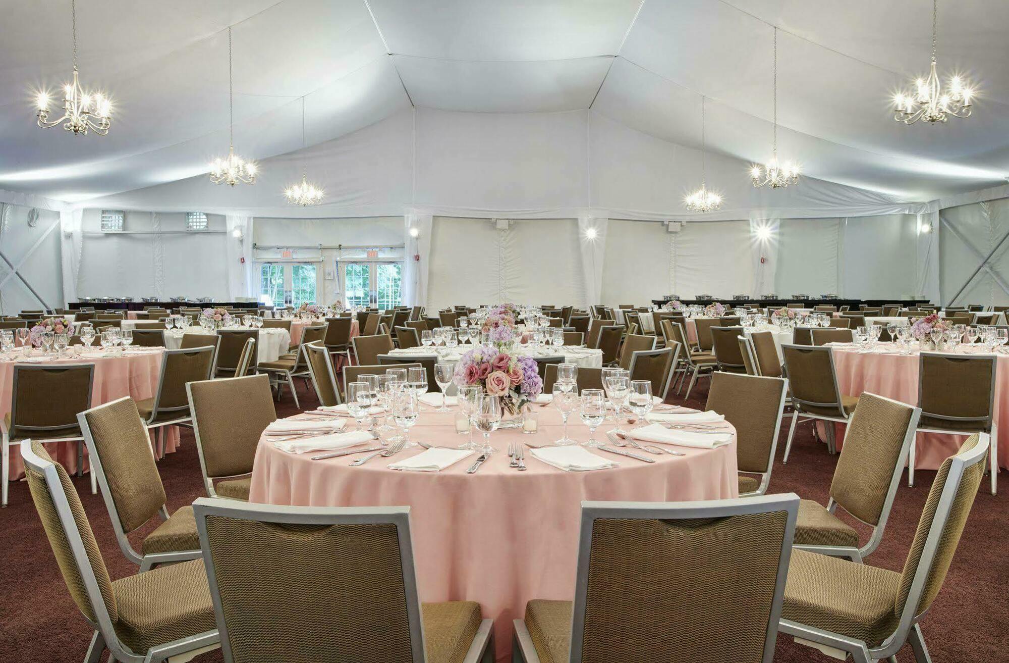 Hilton Westchester Rye Brook Exterior photo