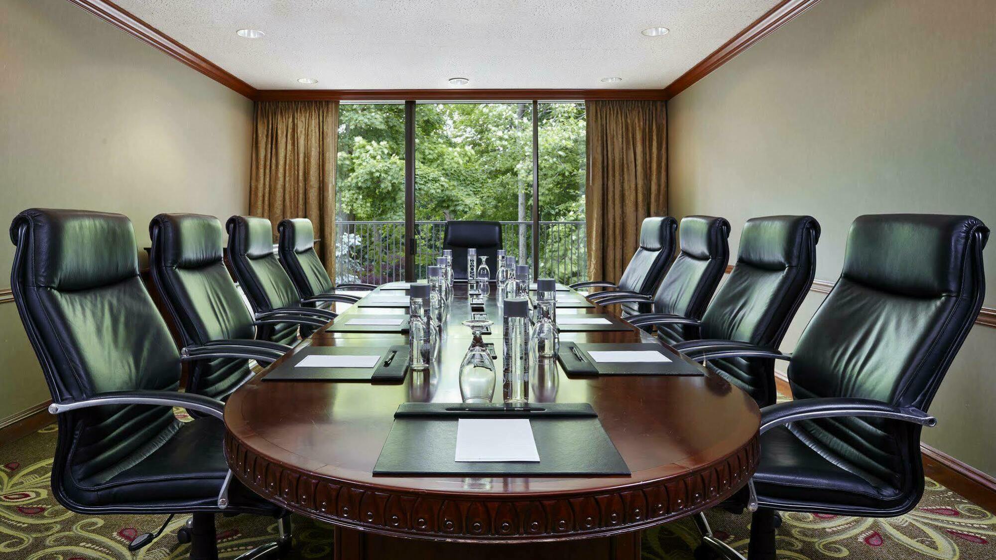Hilton Westchester Rye Brook Exterior photo